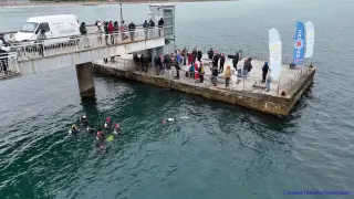 Водолази търсят гърне с жълтици в леденото море край Бургас Снимки