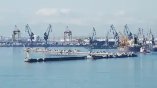 Сапьори окупираха пристанището в Солун