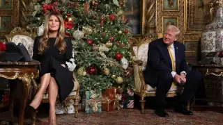 Тръмп с уникален жест навръх Коледа, разсмя всички Снимки