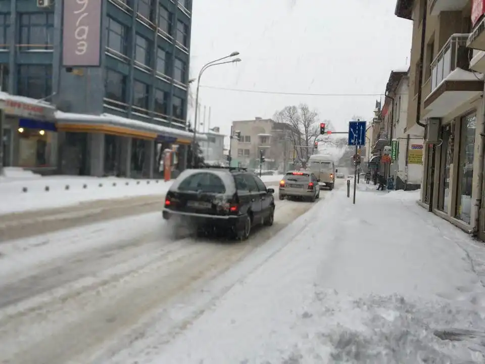 Лошото време започна да отменя Коледа