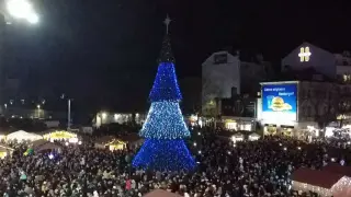 Бургазлия за коледното градче: "Музиката уби всичко!" Отговор: "Ходи на мегдана на село"