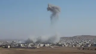 Взрив в джамия в Сирия уби трима души Видео