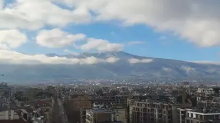 Времето полудява! От -5 до 15 градуса само за броени дни