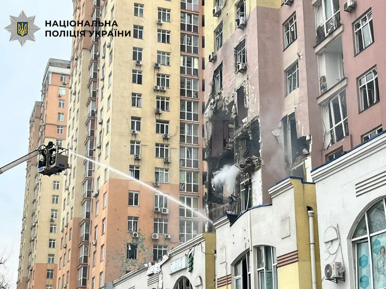 Зеленски: Русия демонстрира как реагира на мирните преговори - с масирана атака