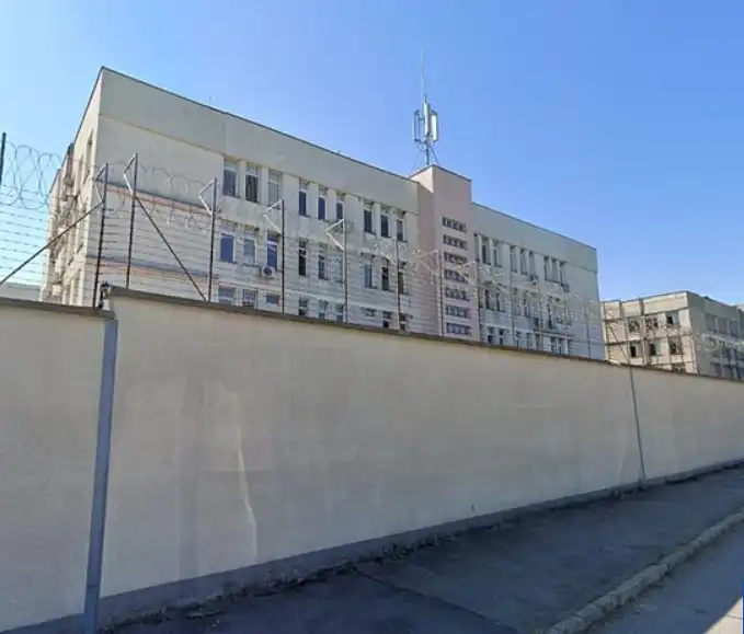 "Дейли мейл": Британски турист е бил задържан незаконно в България за две седмици Снимки