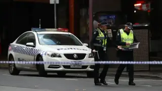 Ще почернее от полиция в Сидни