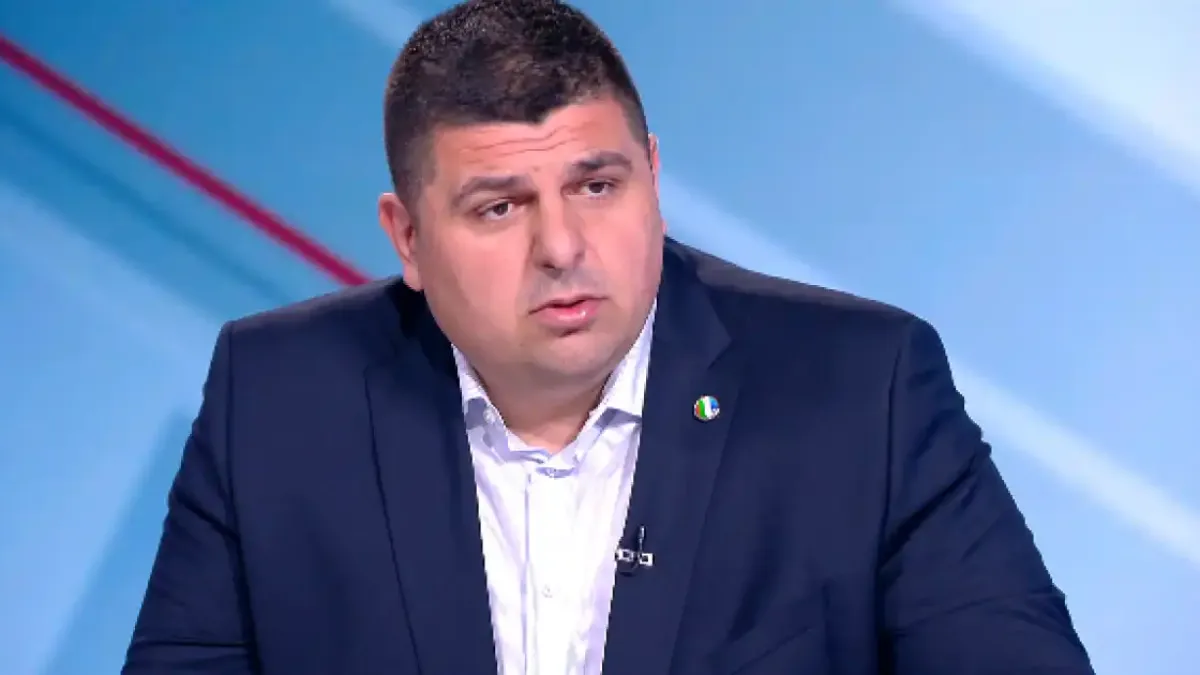 Костадинов заговори за семейството на Мирчев: Баща му е бил натоварен с най-отговорната работа по време на Възродителния процес