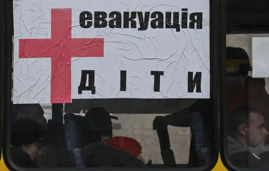 Украйна евакуира 14 населени места
