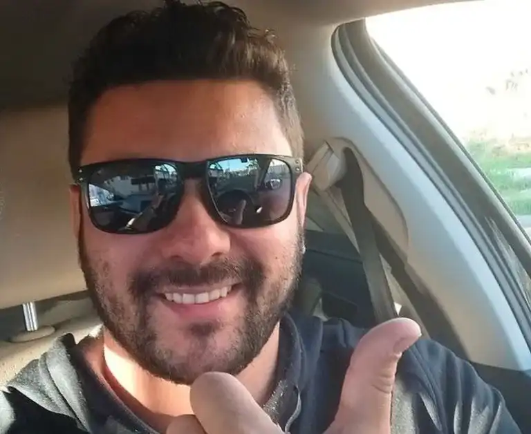 Смърт за порция чипс: Баща на четири деца почина на нелепо състезание пред жена си