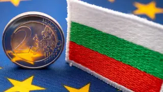 Официално: България прие еврото, ето какво се променя от днес