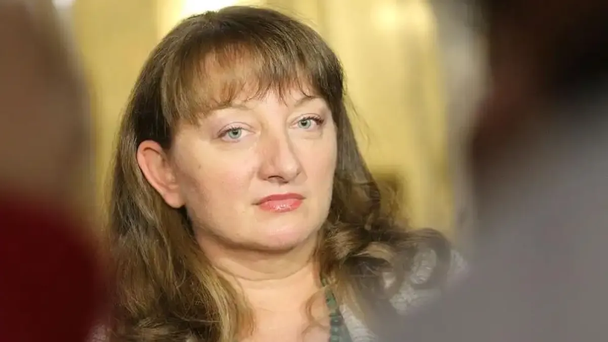 Сачева сравни НС с шахматна дъска и отправи предупреждение за 2026-та