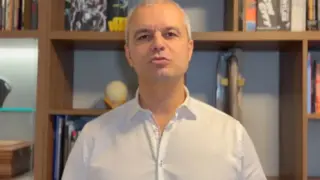 Костадин Костадинов надцака президента Радев: Гледайте ме!