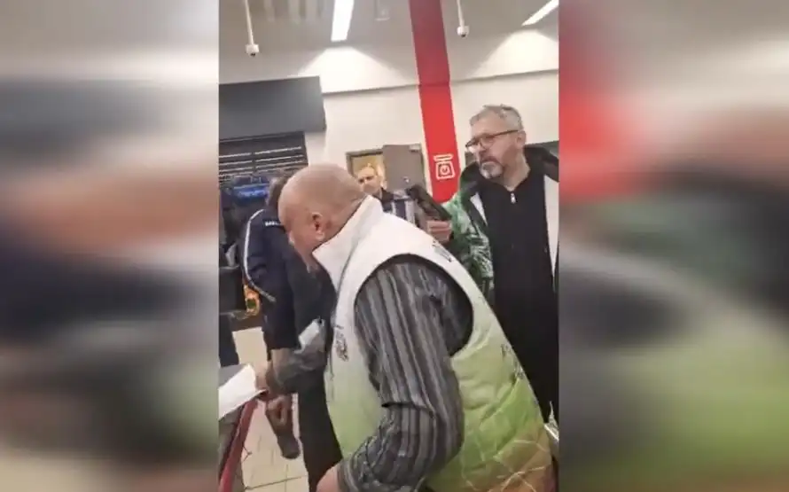 Мъж вдигна луд скандал на каса на магазин в Горна Оряховица: Иска си рестото в лева, а не евро Видео