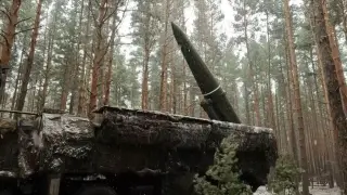Какво е „Орешник“ - хиперзвуковата ракета, която ПВО не може да спре