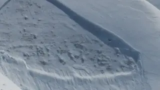 Смъртоносни лавини връхлетяха италианските Алпи: Има загинали