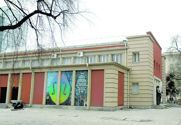 Взривът, който трябваше да промени съдбата на България: кървавият бал в София през 1915 г.
