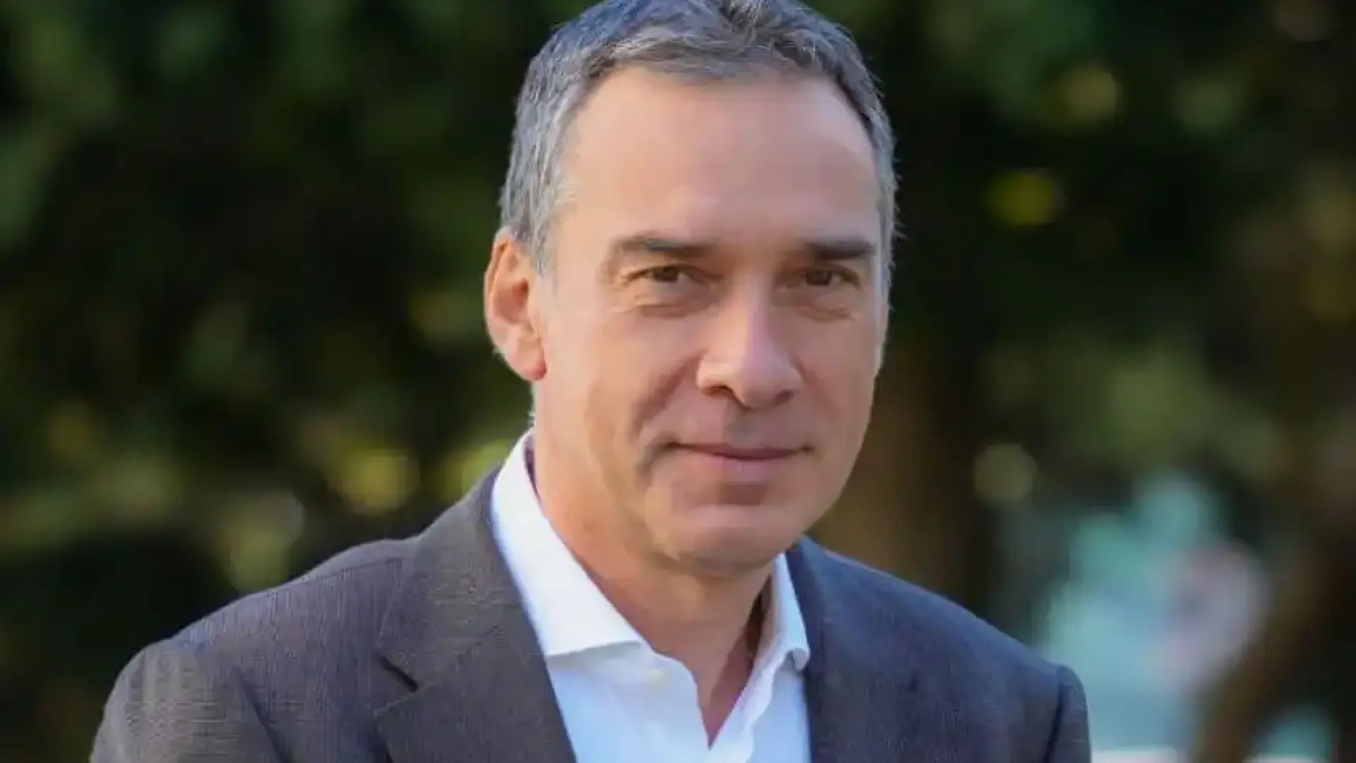 Кметът на Бургас настоява: Билетът в градския транспорт да поевтинее в евро