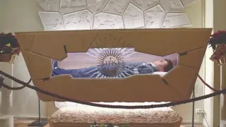 Ватикана канонизира 15-г. Карло, тялото му още прави чудеса!