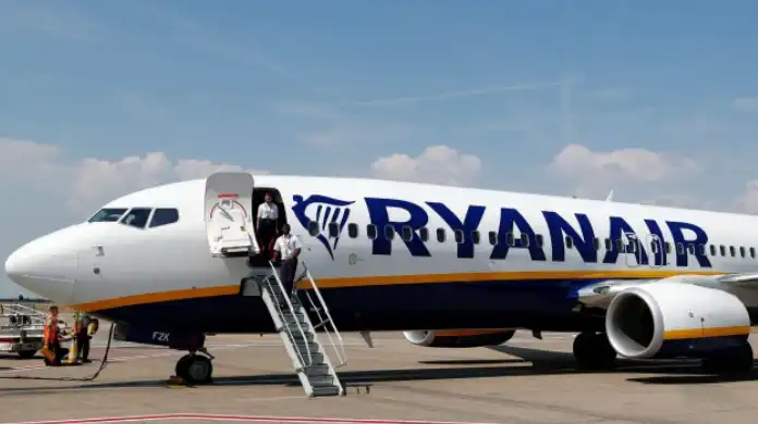 Туристи в шах: Ryanair спира полетите до тези топ дестинации през 2026 г.