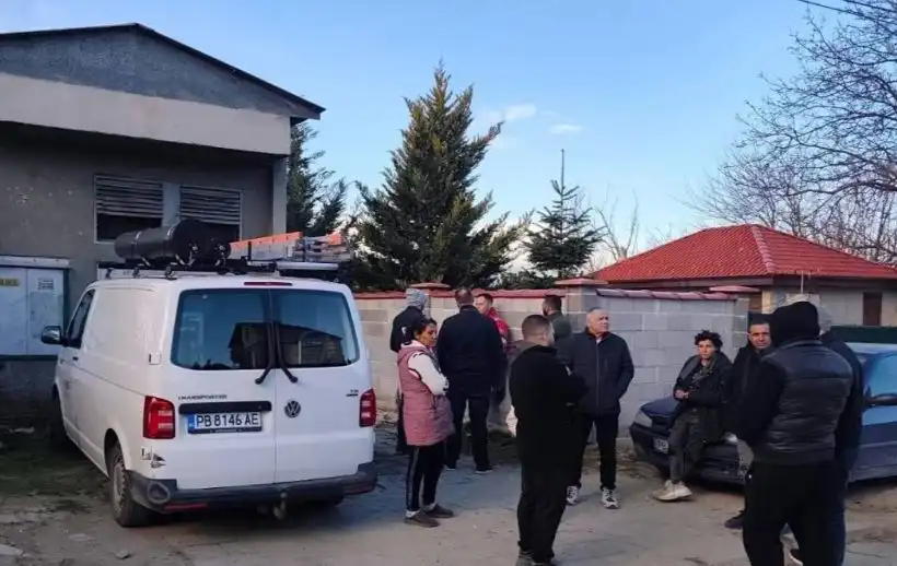 След спиране на тока: Кметът на Стамболийски спаси дете на командно дишане
