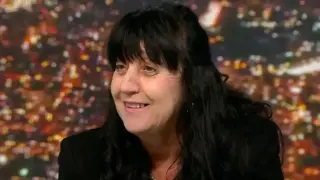 Продавачката, опълчила се на обирджията с гранатата: Някакъв палячо вика "Давай парите!"