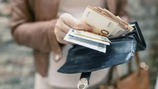 След еврото: Ръста на заплатите - минимум 10%