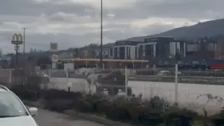 Кон с каруца припка в насрещното по Околовръстното на София Видео