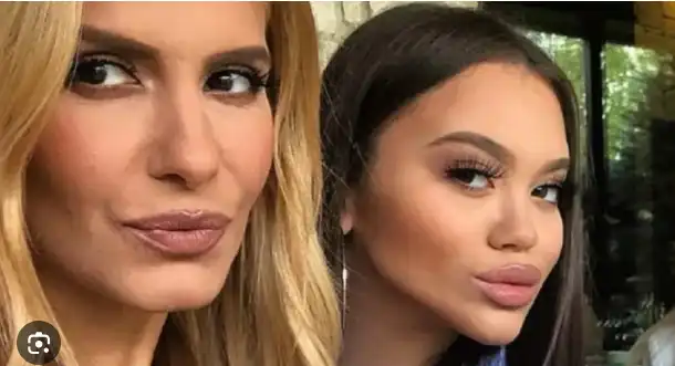 Щерката на Анелия стана по-възрастна от нея Снимка