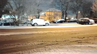 София осъмна в бяло: Задръствания и закъснения на градския транспорт Видео