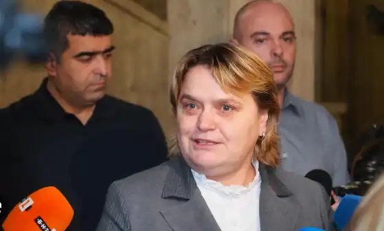 Зам.-кметът Надежда Бобчева разкри какво се случва със сметосъбирането