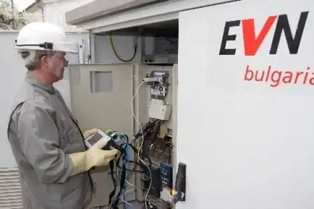 Голяма авария остави хиляди бургазлии без ток! Цял квартал бедства