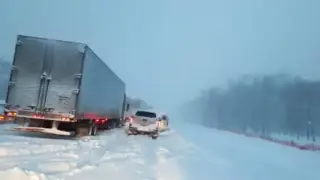 Затвориха ключов път у нас за камиони