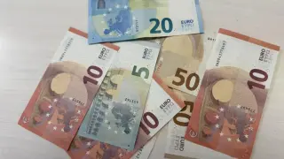 Проверявайте банкнотите: Експерт обясни как се разпознава фалшиво евро и какво да правите, ако попаднете на менте
