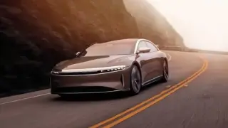 Експерт назова четири електрически автомобила, които превъзхождат Tesla Снимки