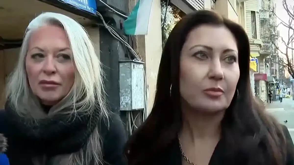Наглостта на търговците няма край: Бръкнаха и в джоба на учениците, цени нагоре с по 50% има в цялата страна