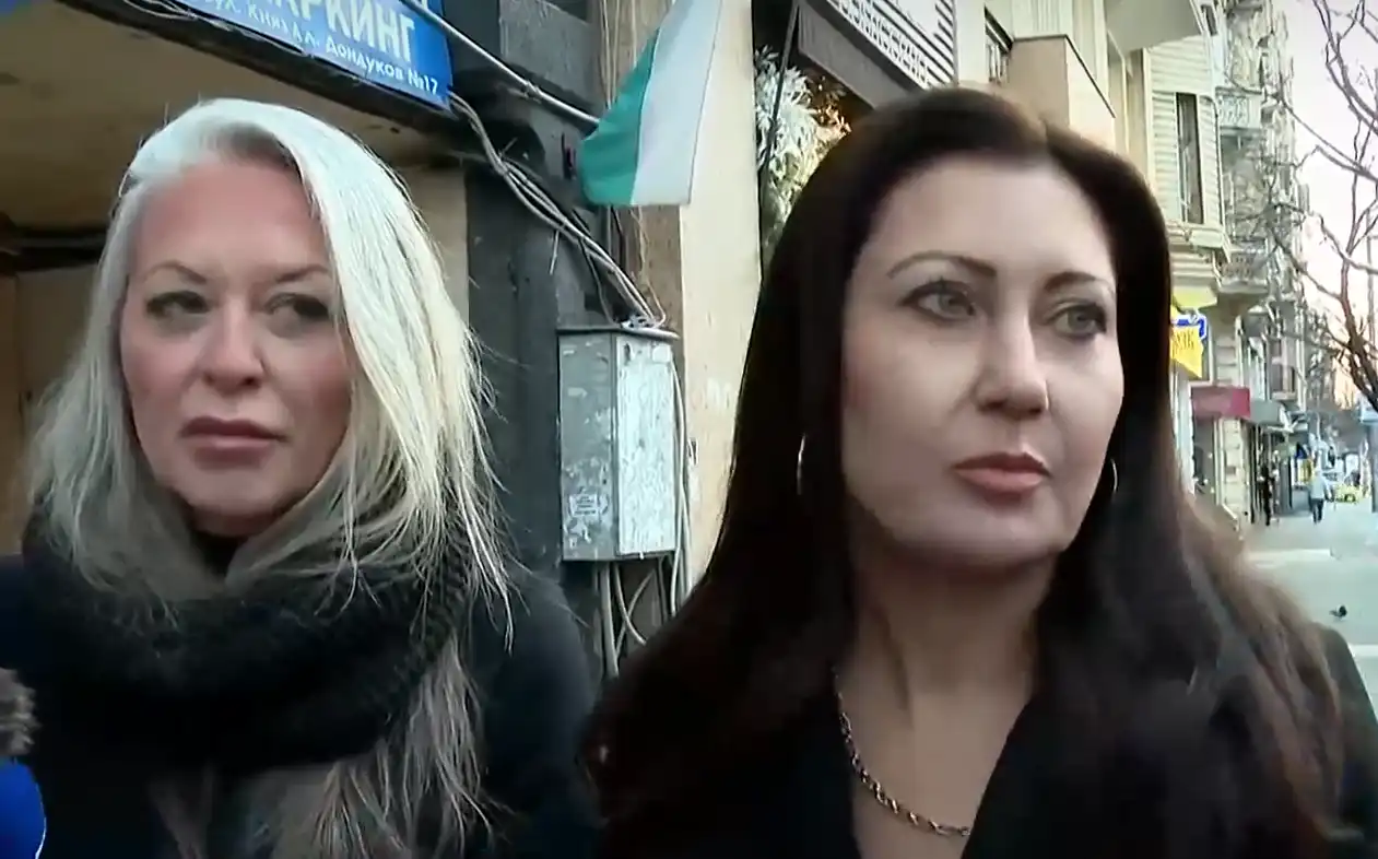 Наглостта на търговците няма край: Бръкнаха и в джоба на учениците, цени нагоре с по 50% има в цялата страна