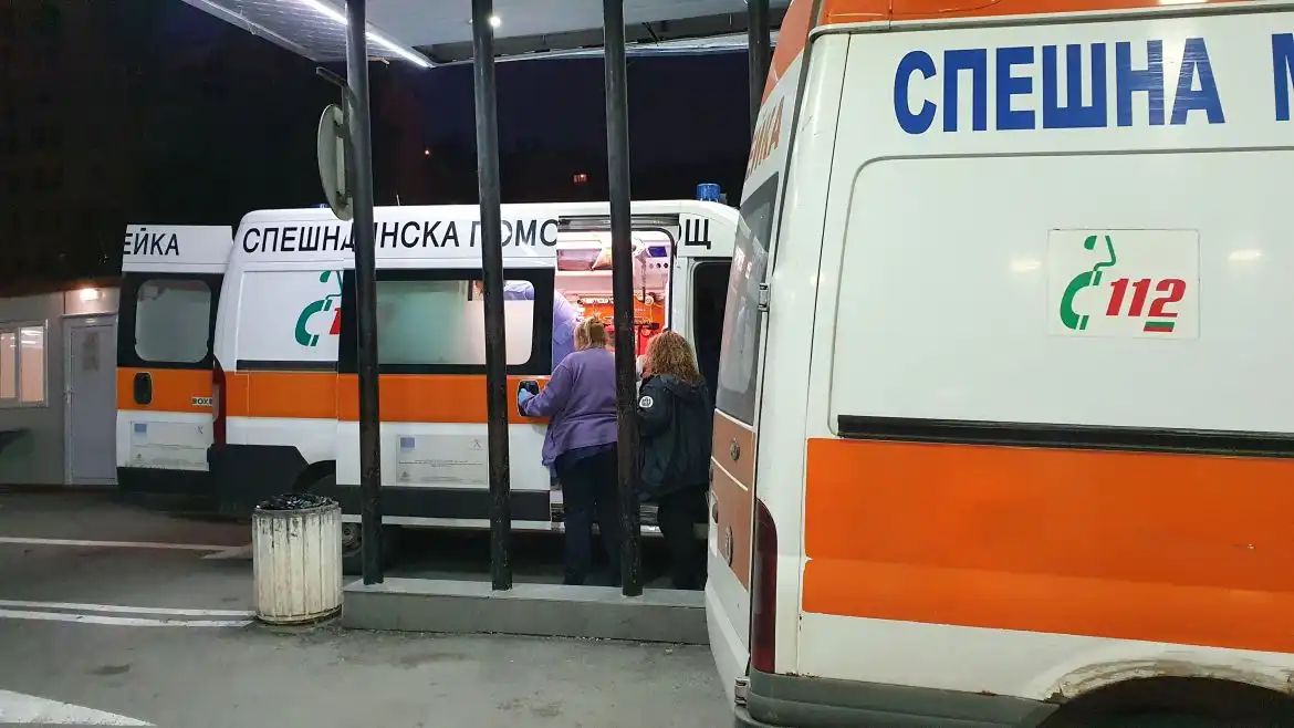 Лекарите се борят за живота на мъж в Разград, претърпял е тежък инцидент