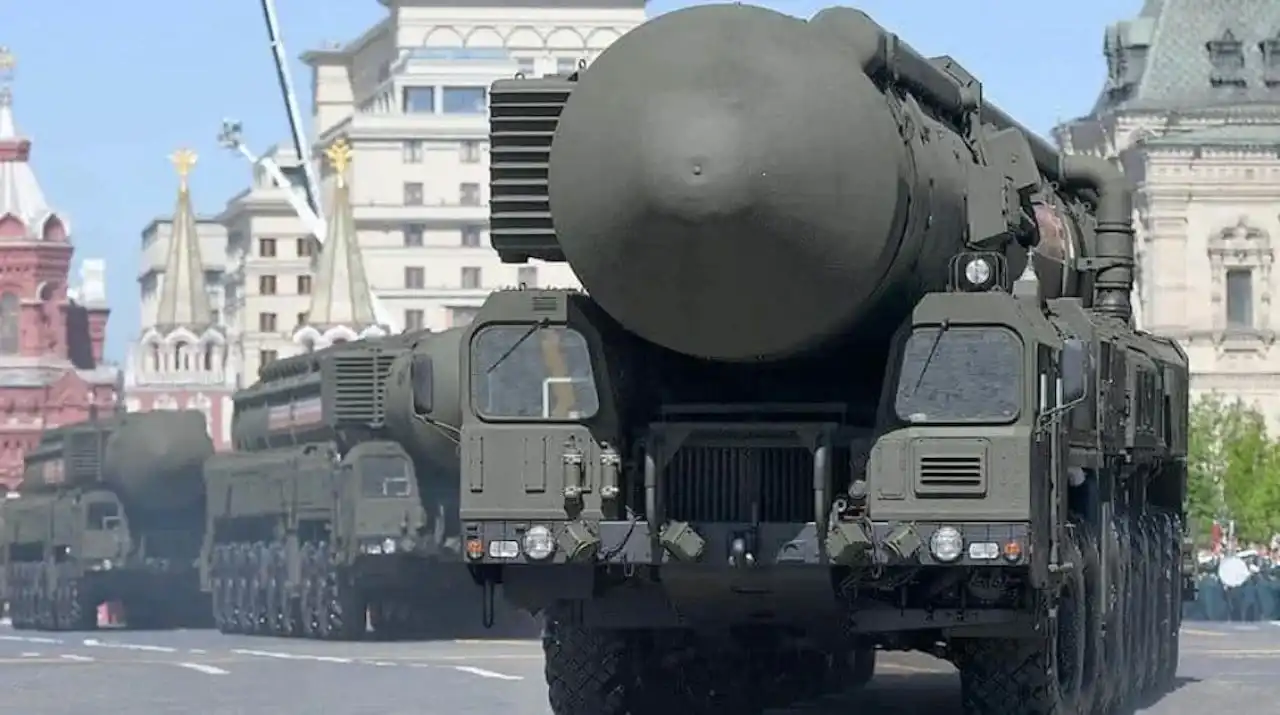 Неочаквани последствия от удара с "Орешник": Изгорени са произведенията на Ленин