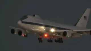 Тревога в мрежите! Самолетът на Страшния съд кацна в Лос Анджелис с министър на Тръмп на борда Видео