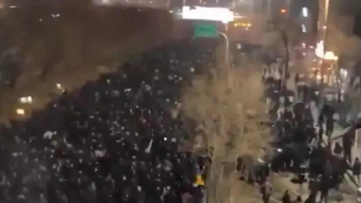 В Иран е страшно: Смъртно наказание грози всички протестиращи!