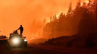 Големи горски пожари бушуват в Аржентина Снимки