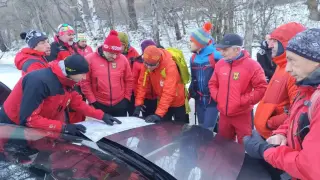 Екшън със закъсали туристи в родни планини, вдигнаха службите на крак
