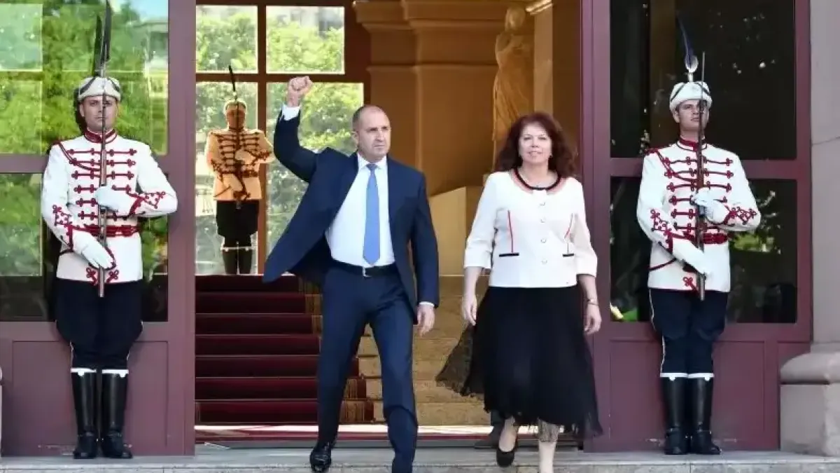 Татяна Буруджиева описа 2 хода пред Радев, ето защо юмрукът не помогна!