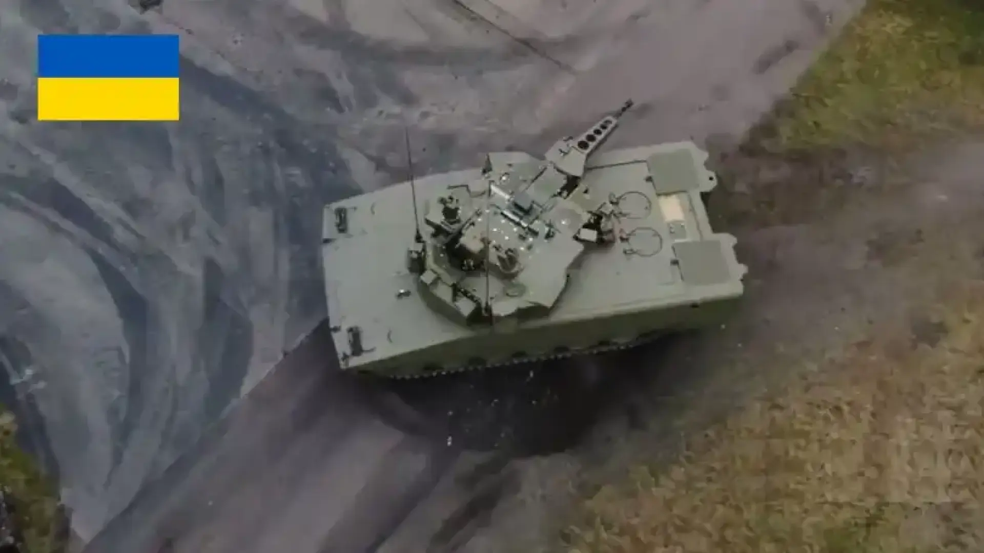 Бойно чудовище с тегло 44 тона: ВСУ изпращат на фронта най-новите германски Lynx KF41