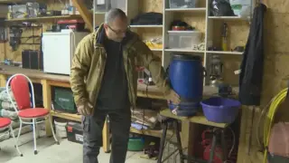 Made in BG: IT специалист създаде роботизиран бидон за кисело зеле