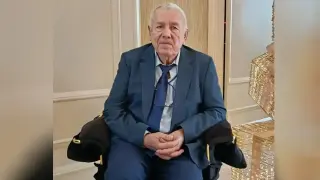 "Бащата на инвитрото" у нас за опасностите от секциото и безплодието