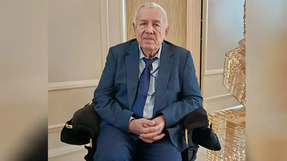 "Бащата на инвитрото" у нас за опасностите от секциото и безплодието
