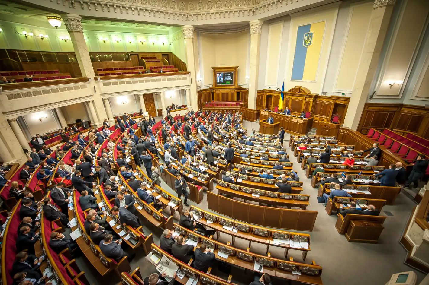 Обрат в Украйна: Върховната Рада провали гласуването за назначенията на ключови фигури