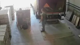 Пенсиониран полицай предотврати грабеж, разстреля бандитите 18+