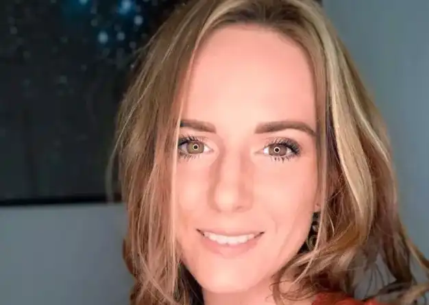 Заряза професията си заради извънземни: Твърди, че поддържа редовен контакт с НЛО